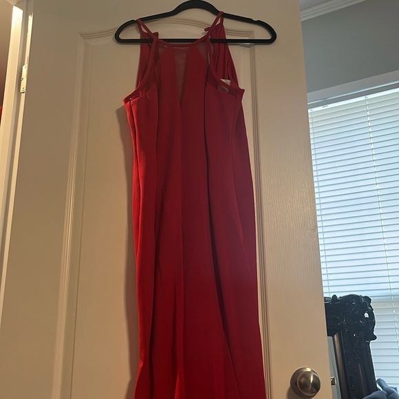 Social Couture Dresses & Skirts - RED SOCIAL COUTURE DRESS SIZE M